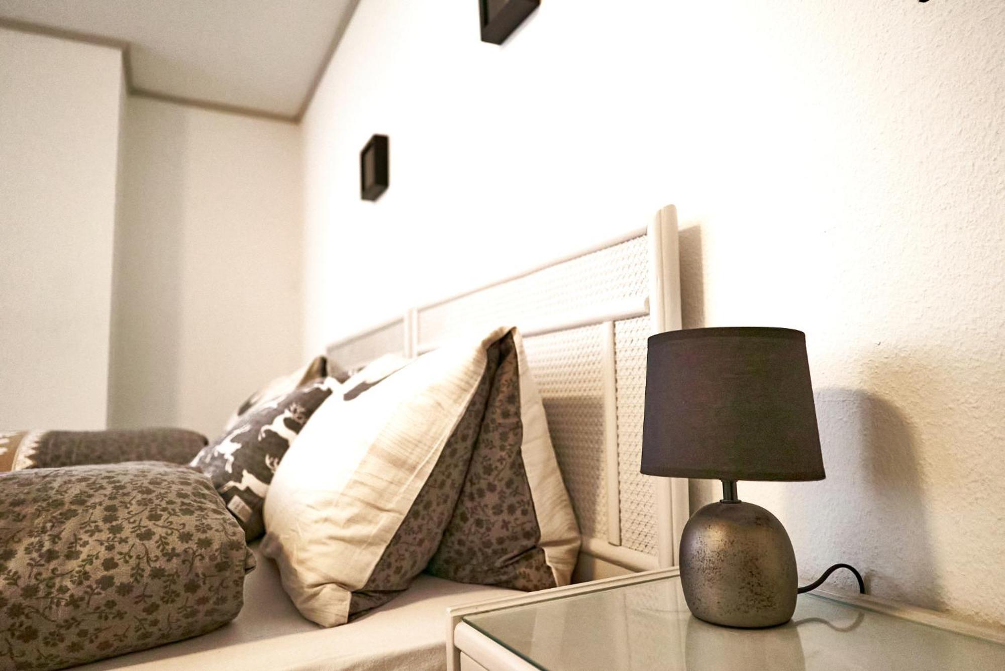 Tripple Room With Bathroom. Därligen Exterior photo